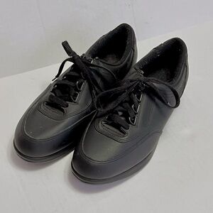 Hush Puppies The Body Shoe Comfort Curve Classic Walker Women's 9EW Leather EUC